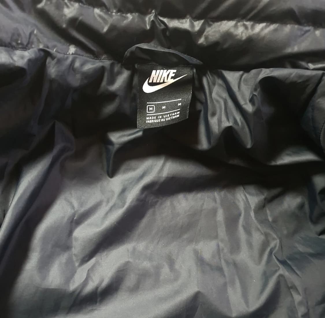 (상태최상) 나이키 경량 패딩 95-100 상품이미지3
