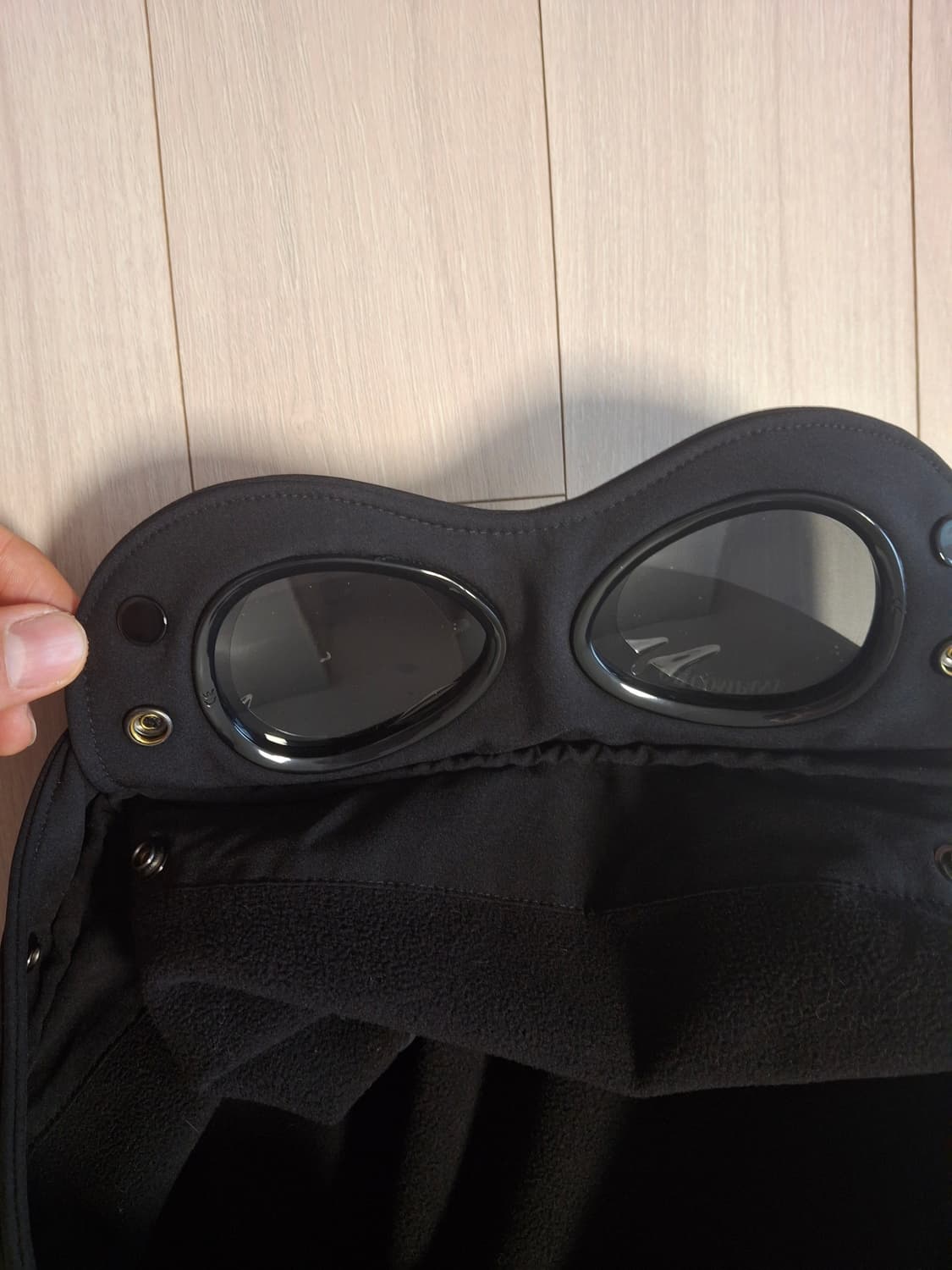 C.P. SHELL-R 고글 후드 자켓 EU52 상품이미지3