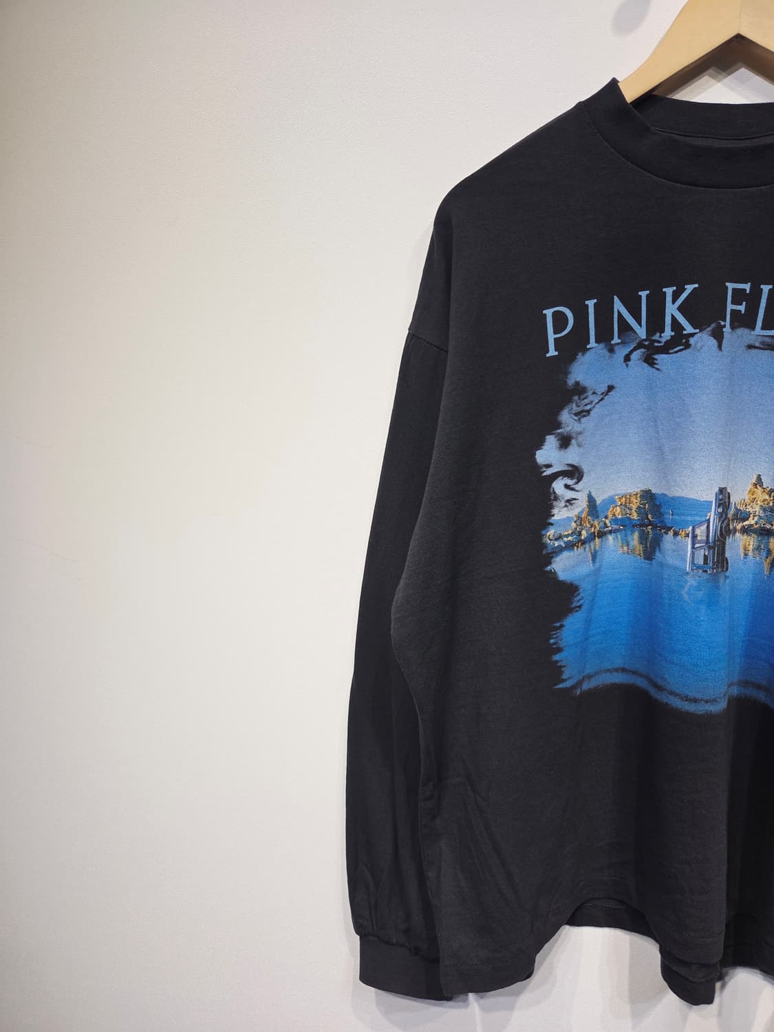 소버(Sober) 'Pink Fluid' 롱슬리브 티셔츠_XL 상품이미지3