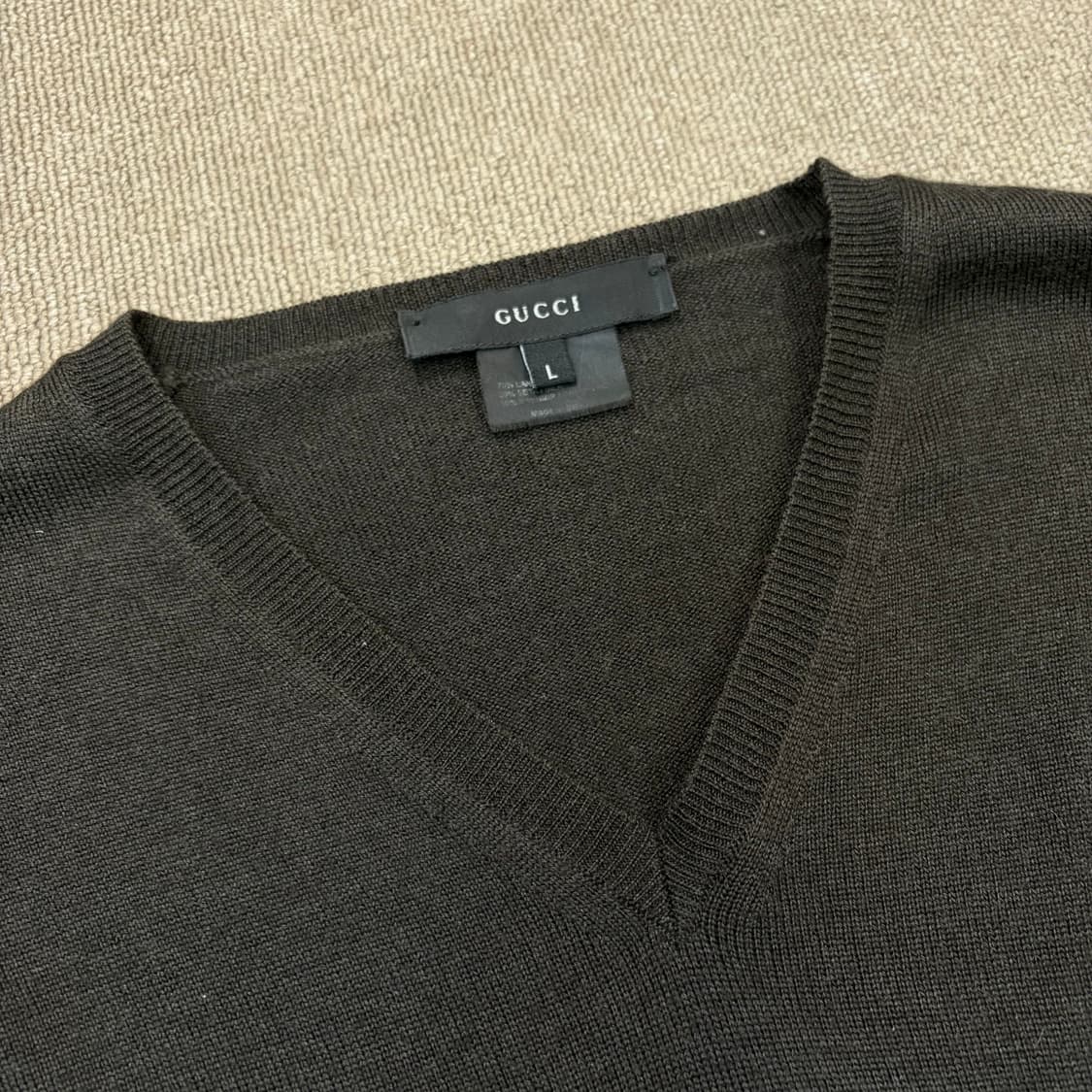 90s gucci 실크 블랜드 브이넥 니트 L 상품이미지2