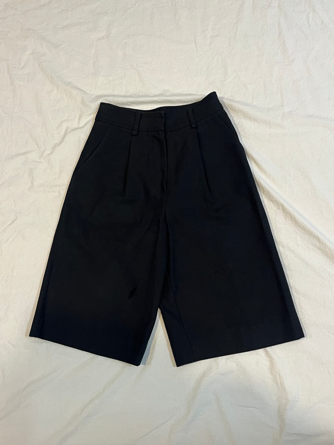 Le 르 코튼 턱 버뮤다팬츠 상품이미지1