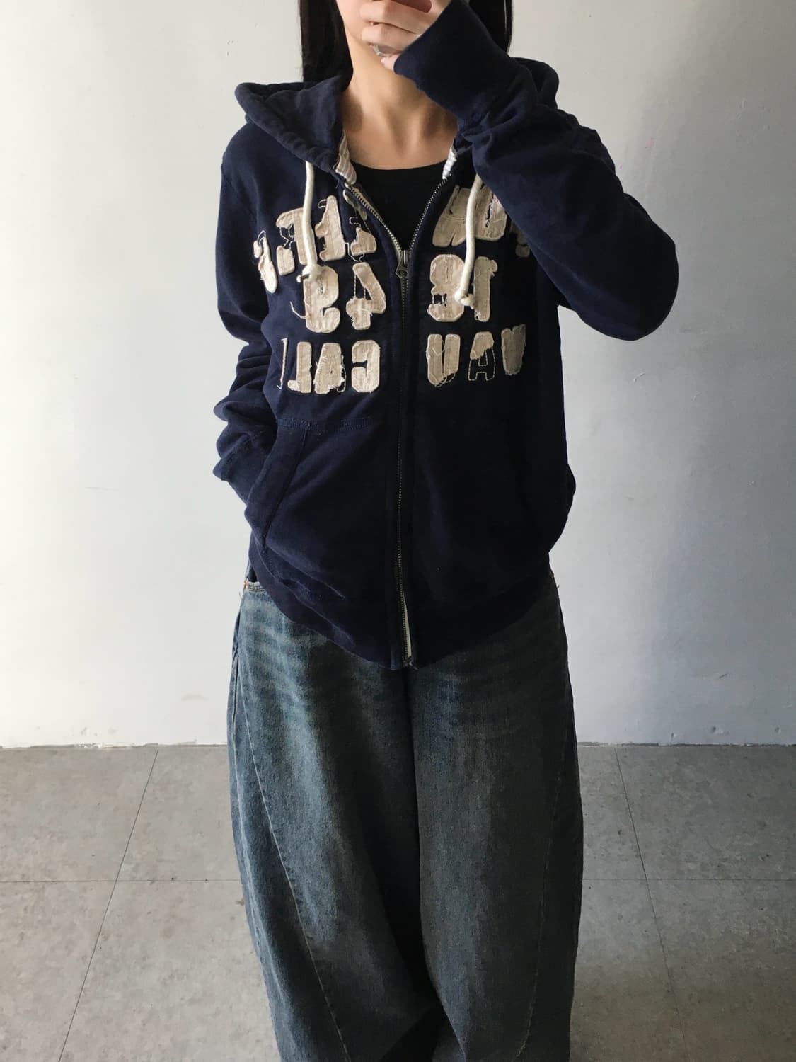 후아유 데미지스펠 후드집업 상품이미지1