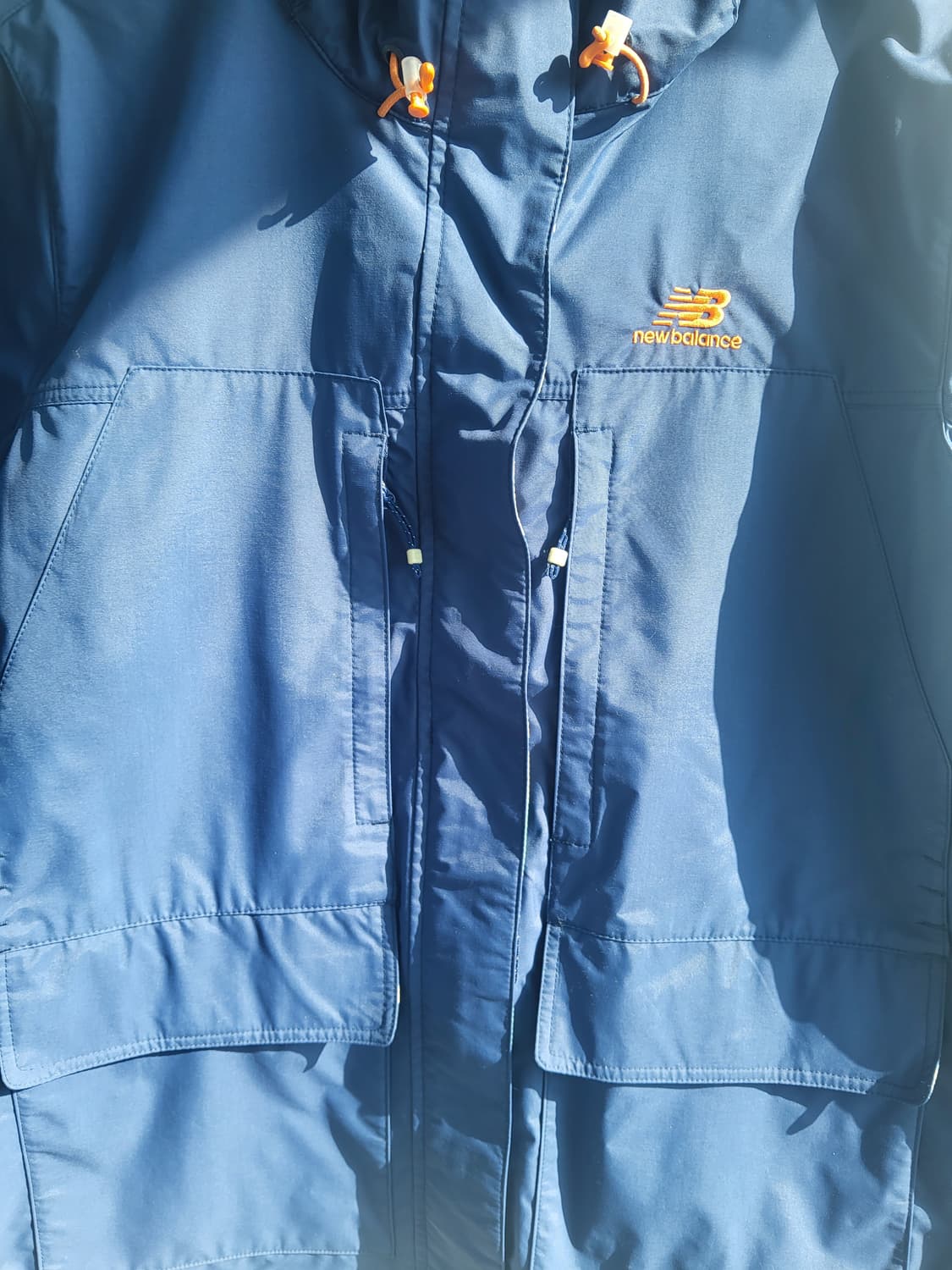 뉴발란스 여성 나일론 바람막이 자켓 경량 윈드브레이커  상품이미지3