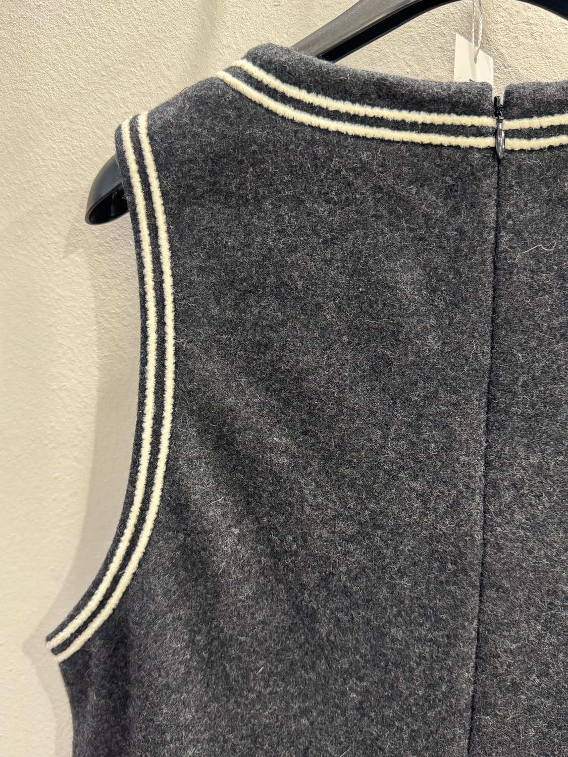 vintage V파이핑 미니멀 원피스 상품이미지6