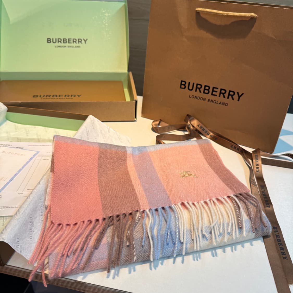버버리숙녀 리버서블 스카프100% 램스울 상품이미지1