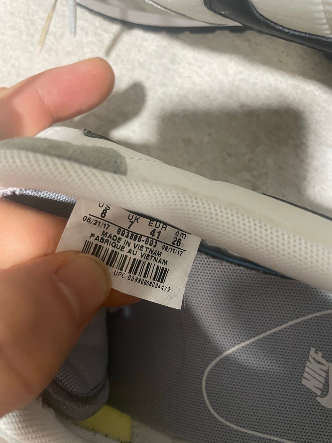 나이키 에어볼텍스 황금사이즈 260입니다 상품이미지6