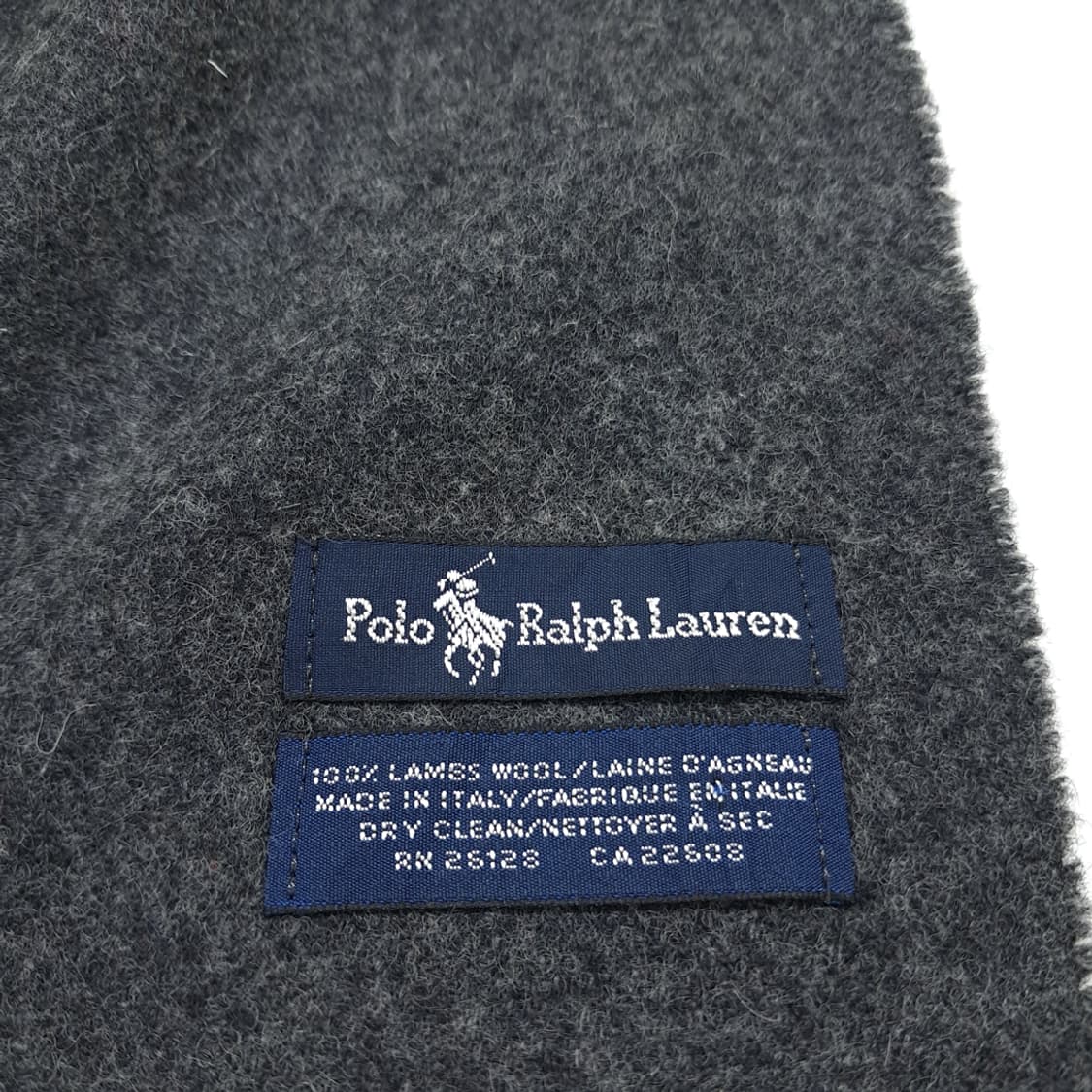 MX361 폴로 랄프로렌 100% 램스울 차콜 그레이 빅로고 머플러 상품이미지6