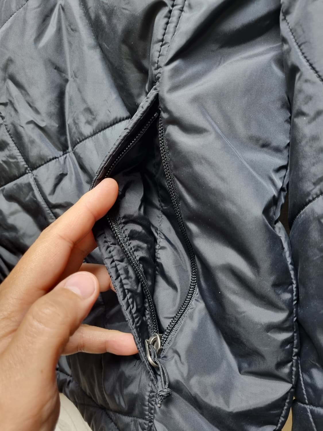 [m/95] 노스페이스 남성 퀼팅 경량패딩 블랙 상품이미지6