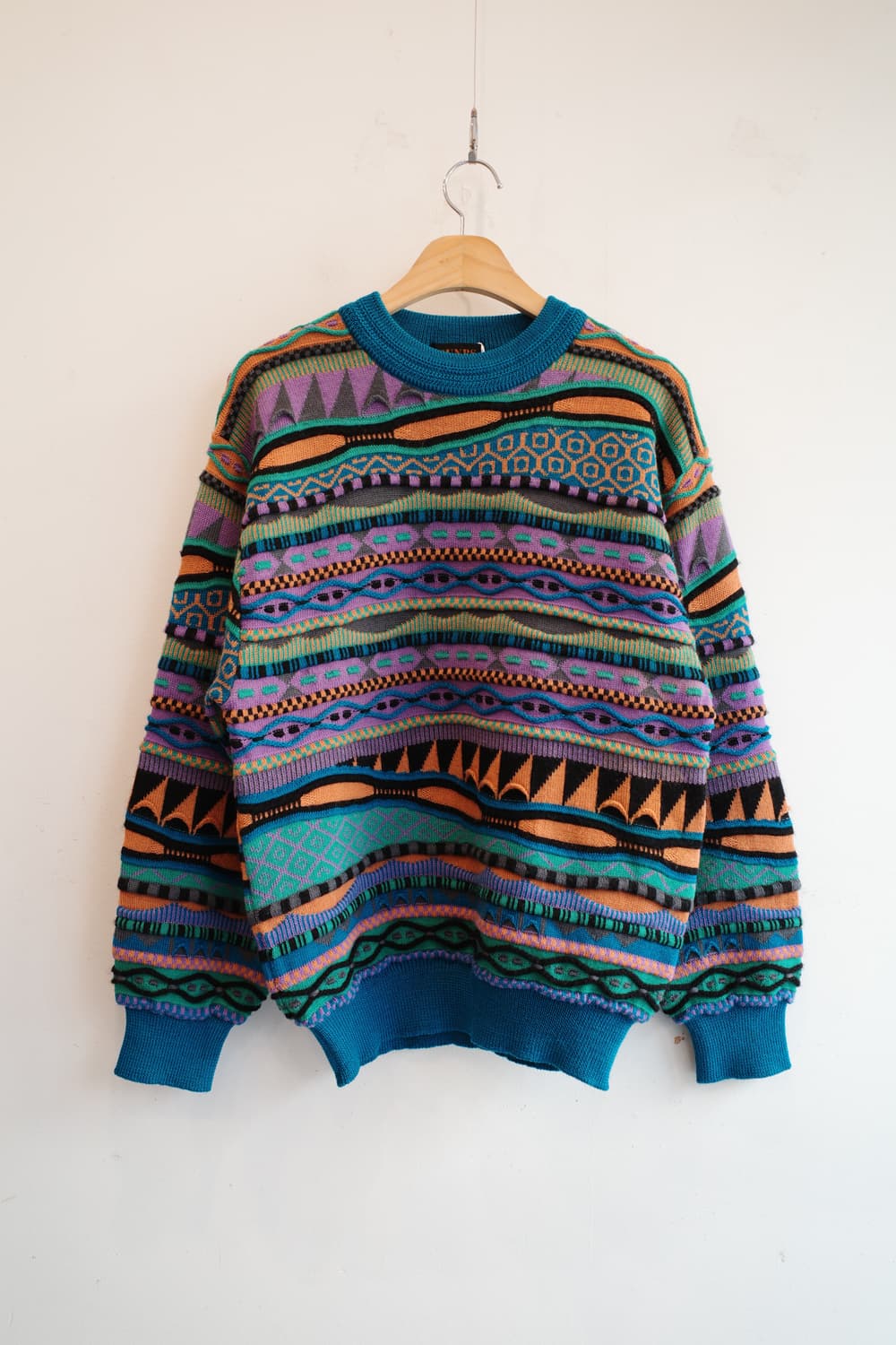 Japan brand 유니크 패턴 울 니트 상품이미지1