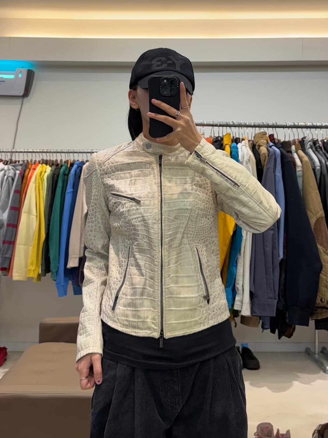 아르마니 콜레지오니 램스킨 크로커다일 엠보싱 레더 자켓 상품이미지8