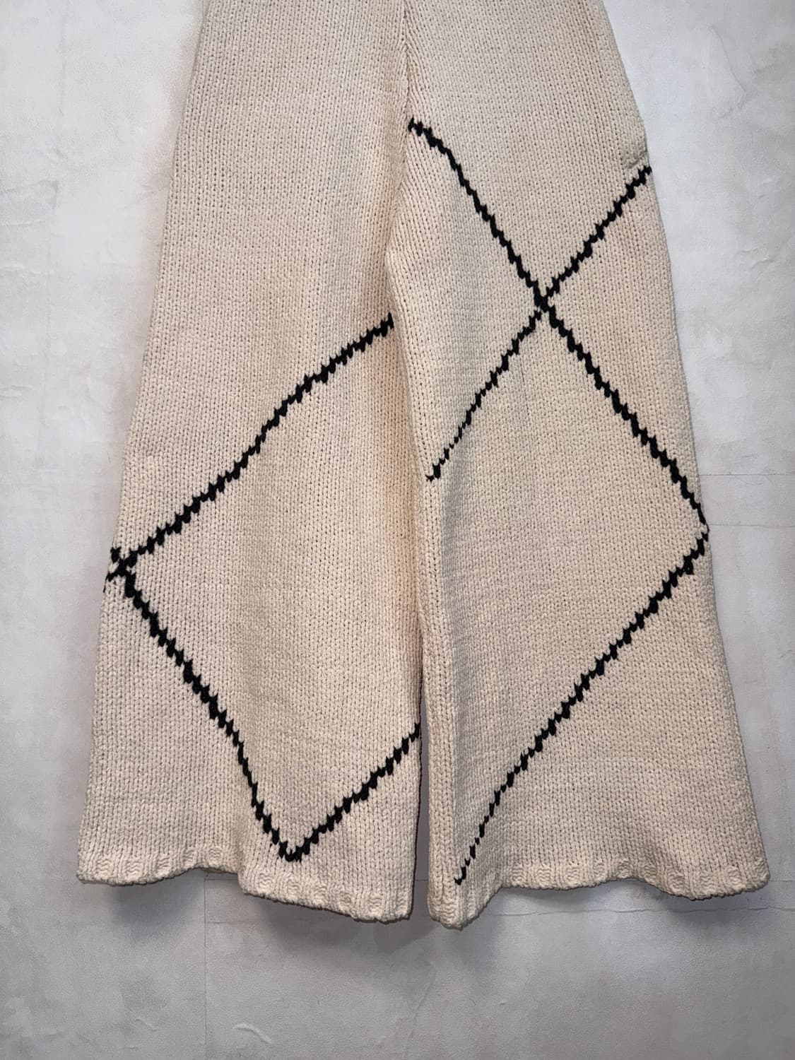 Ivory diamond wide loose knit pants 상품이미지3