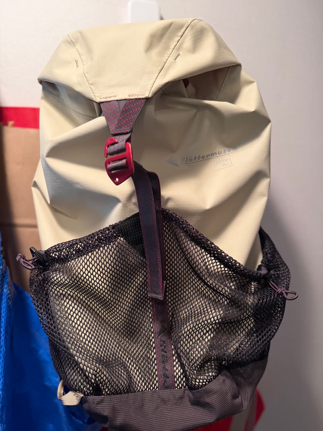 클라터뮤젠 피요름 18L 클레이색상 상품이미지1