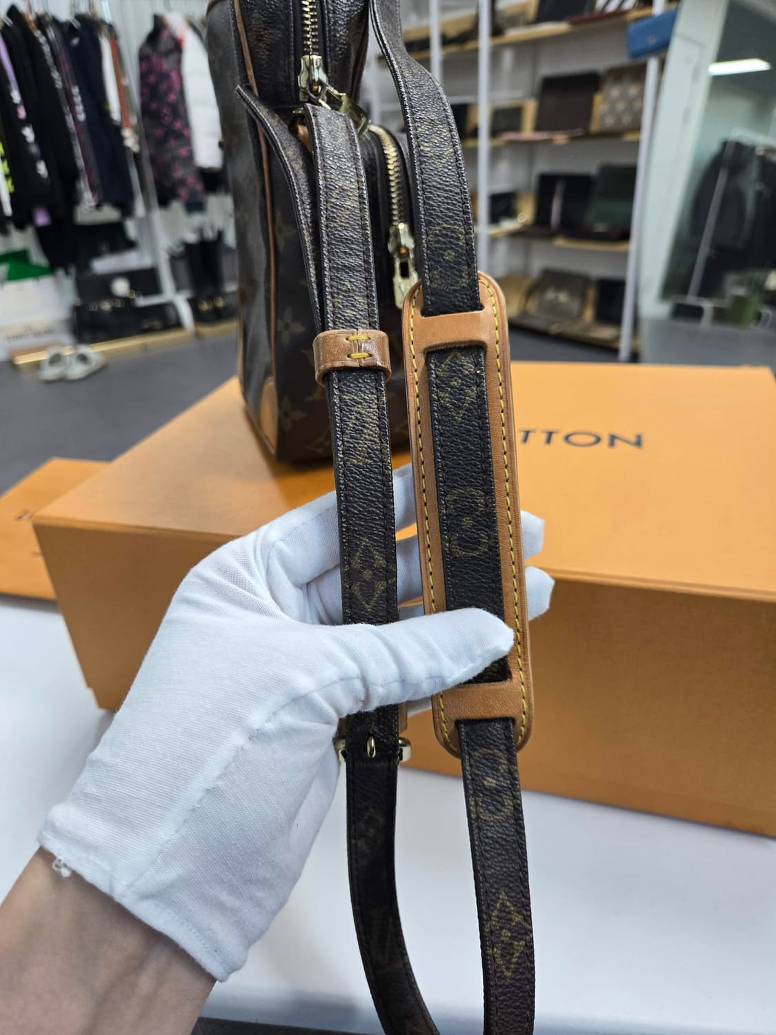 [A급컨디션]루이비통 아마존 크로스백 상품이미지6