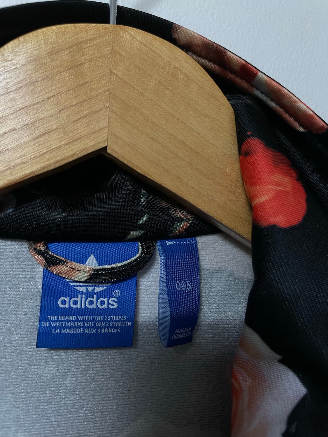 55-66 아디다스 오리지널 플라워 파이어버드 트랙탑 져지 정품 상품이미지4