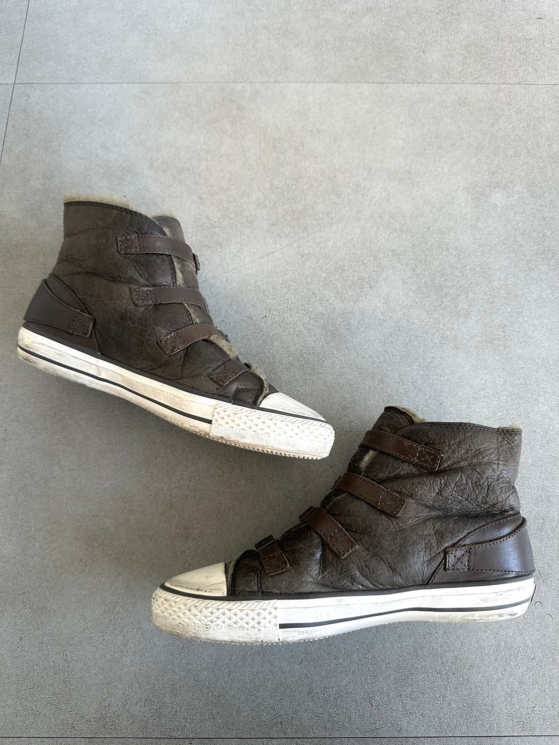 Ash 브라운 보아퍼 버클 하이탑 스니커즈 상품이미지7