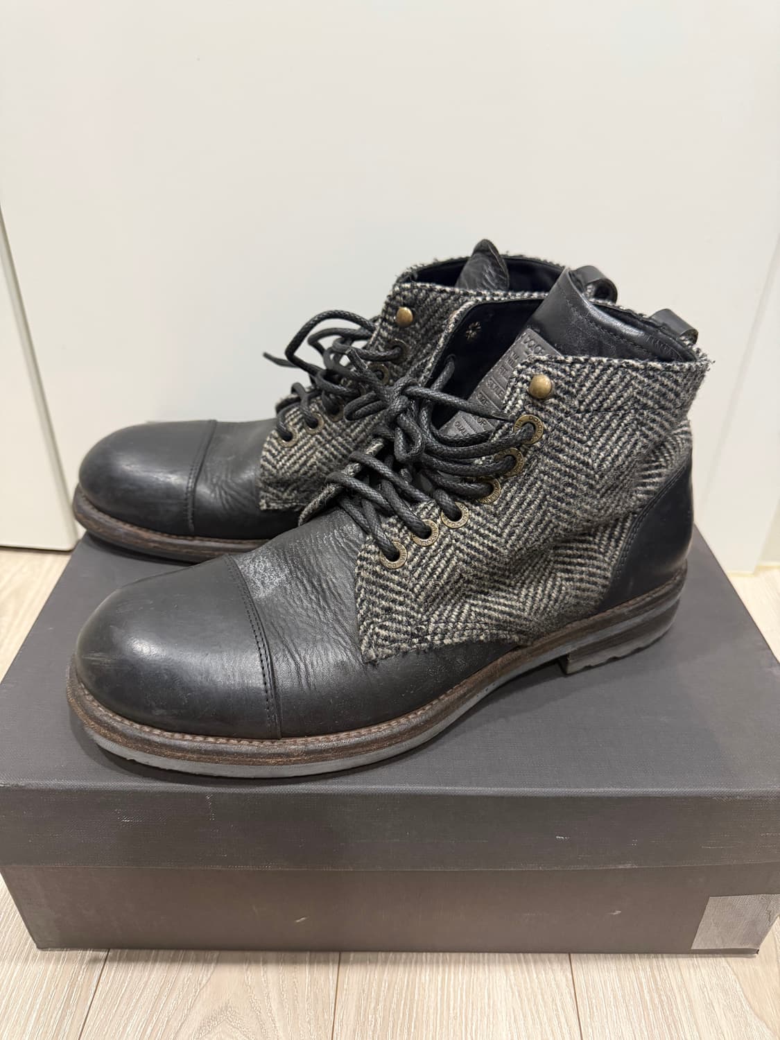 돌체앤가바나 빈티지 헤링본 부츠  상품이미지1