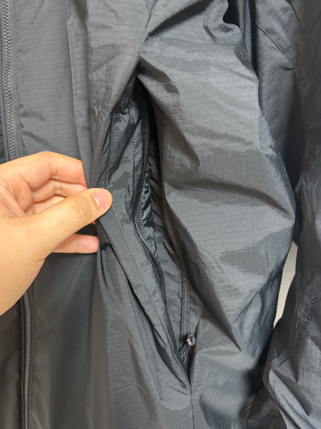 아크테릭스 리프 콜드 자켓 LT Gen2.1 블랙 L 상품이미지8