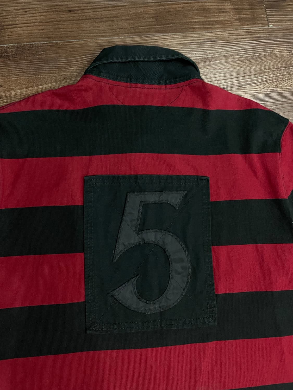 폴로 랄프로렌 자수 크레스트 로고 럭비티 상품이미지3