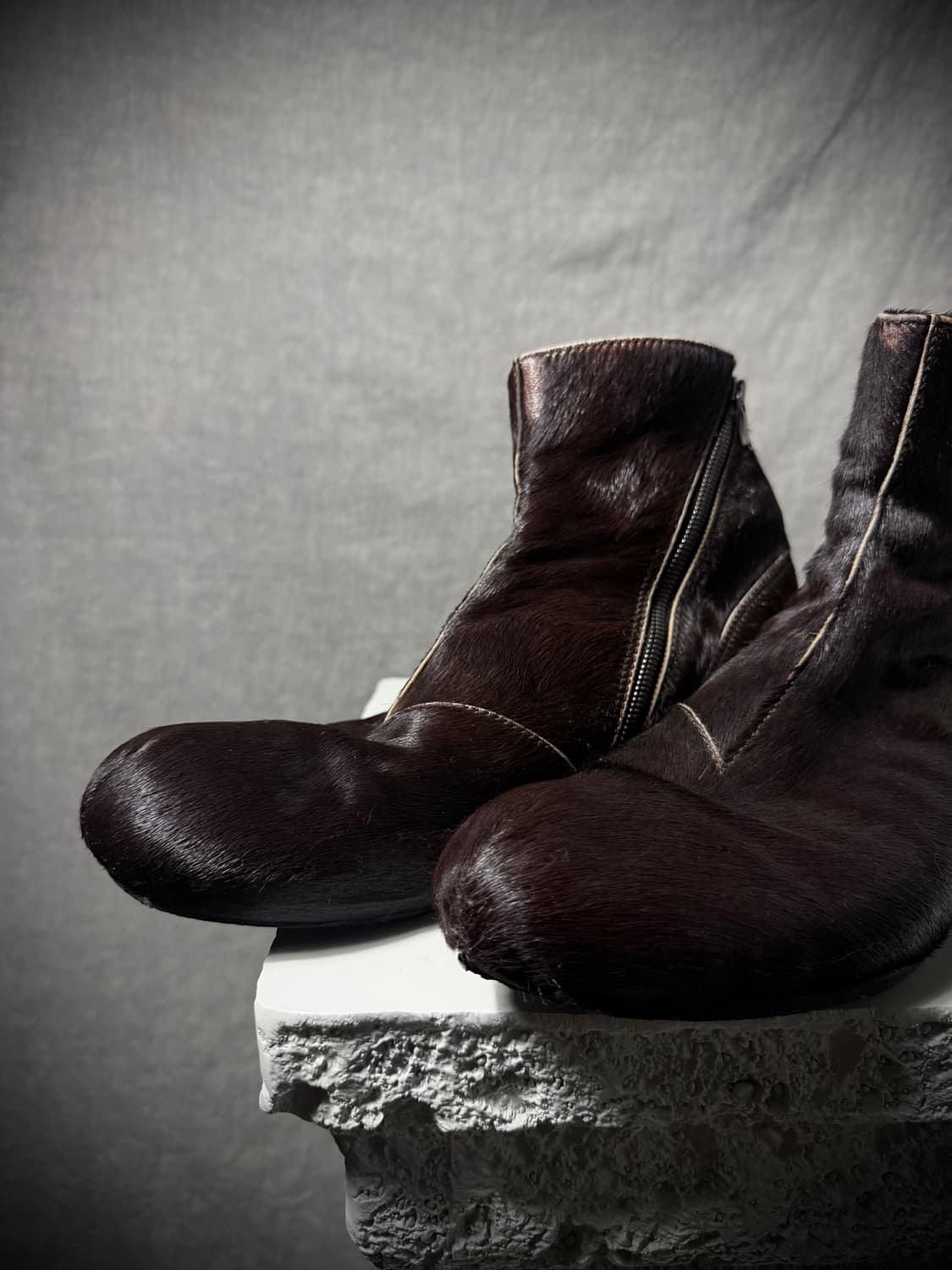 The Viridi-anne Pony Hair Ankle Boots   상품이미지7