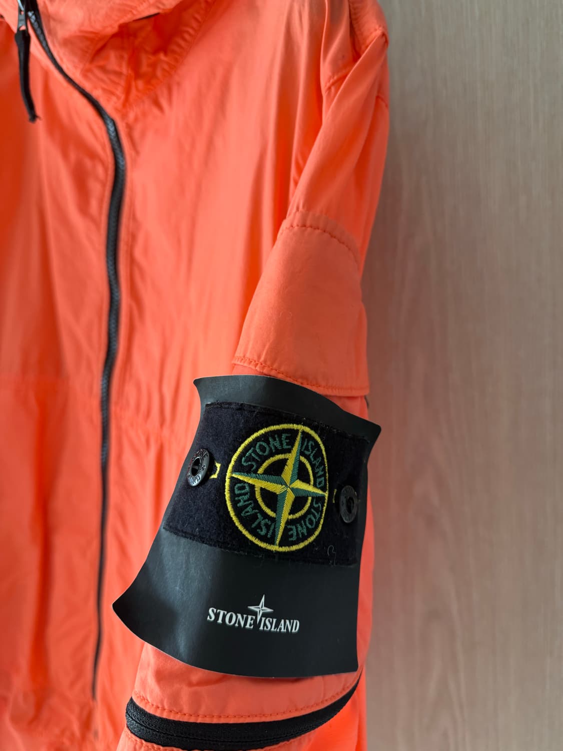 스톤아일랜드 나슬란 후드 집업 자켓 - 오렌지 상품이미지2