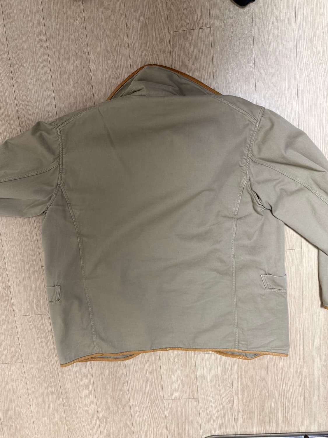 캐피탈 헌팅자켓 상품이미지2