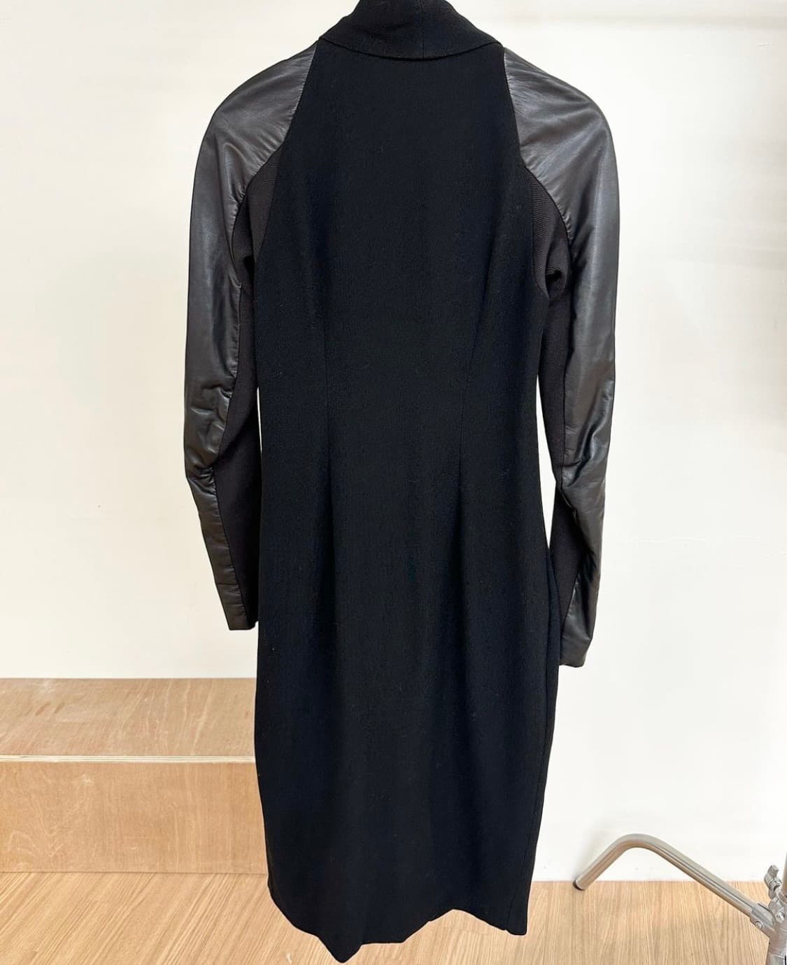 릭오웬스 블랙 레이온 레더 코트 상품이미지6