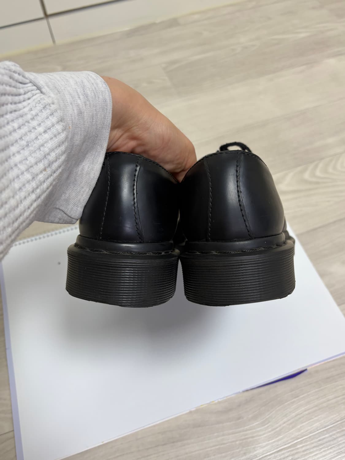 닥터마틴 더비슈즈 모노 블랙 3홀 uk4 (240)  상품이미지5