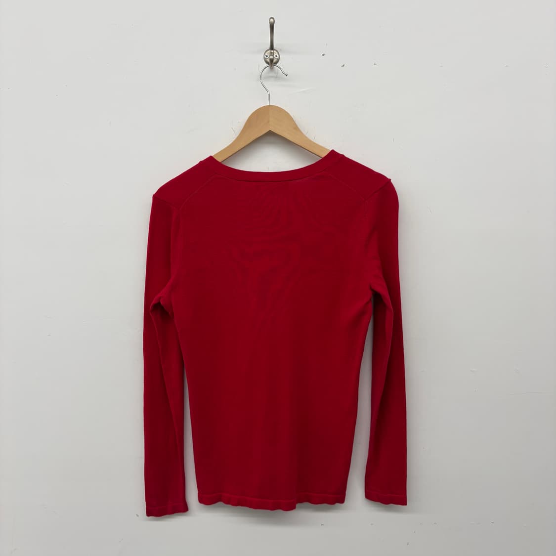 타미힐피거 브이넥 니트 레드 여성S 상품이미지3