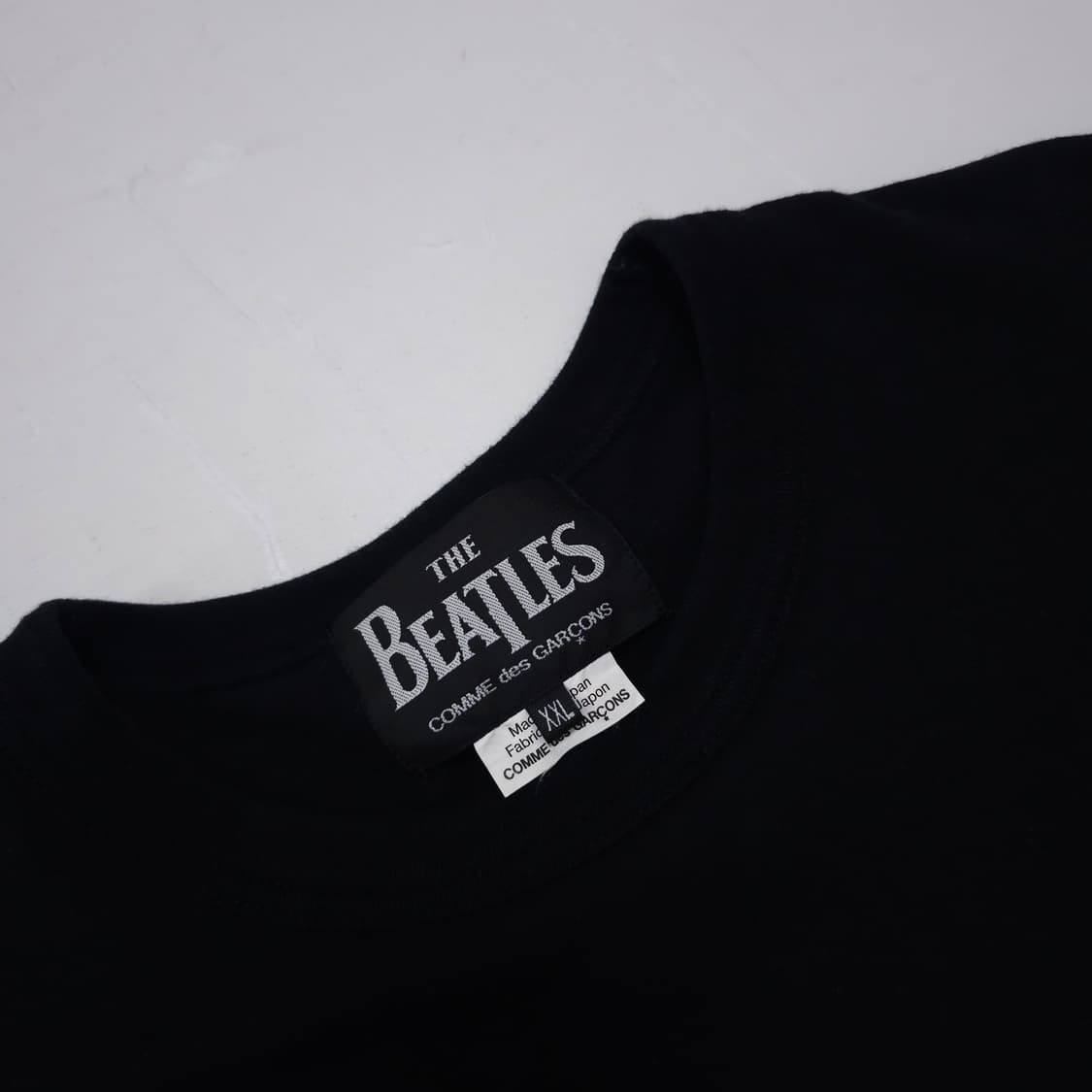 꼼데가르송 x 비틀즈 백로고 반팔티 상품이미지3