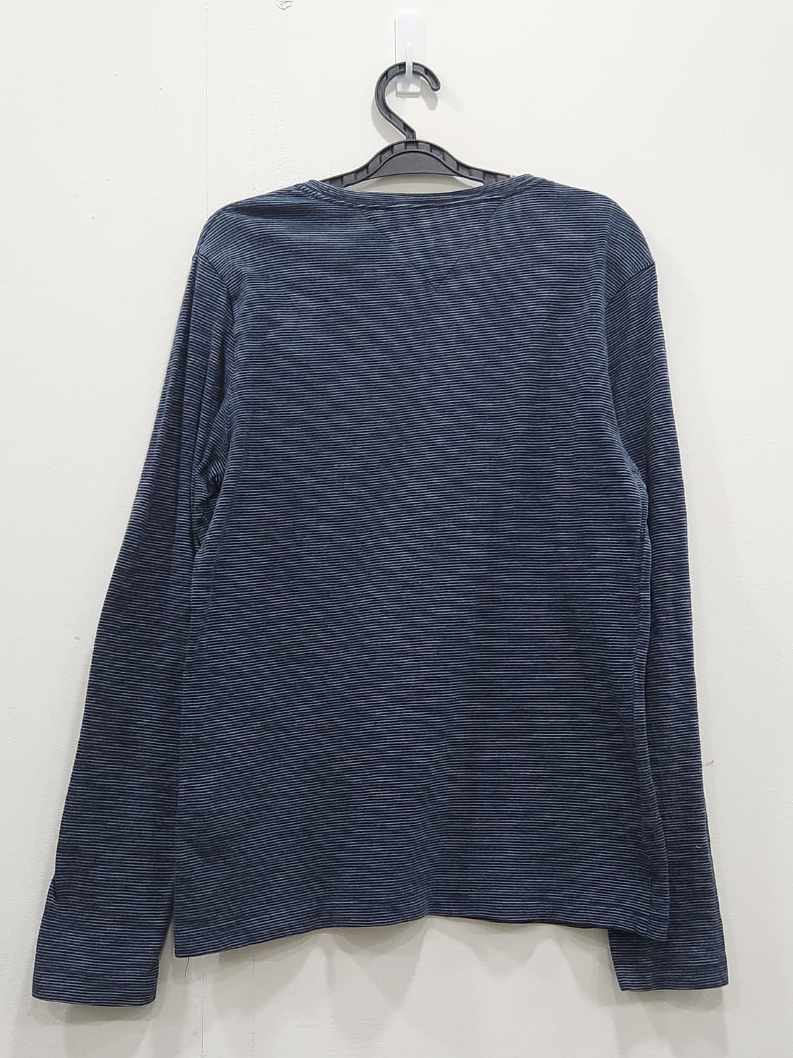 [90-95] 타미힐피거 네이비 스트라이프 긴팔티 남성 90-95사이즈 상품이미지2