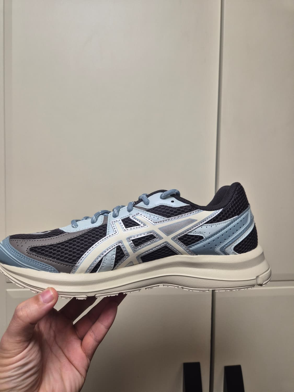 [새상품/265] 아식스 x 키스 조그100 S 에스프레소 바닐라 아이스 상품이미지3