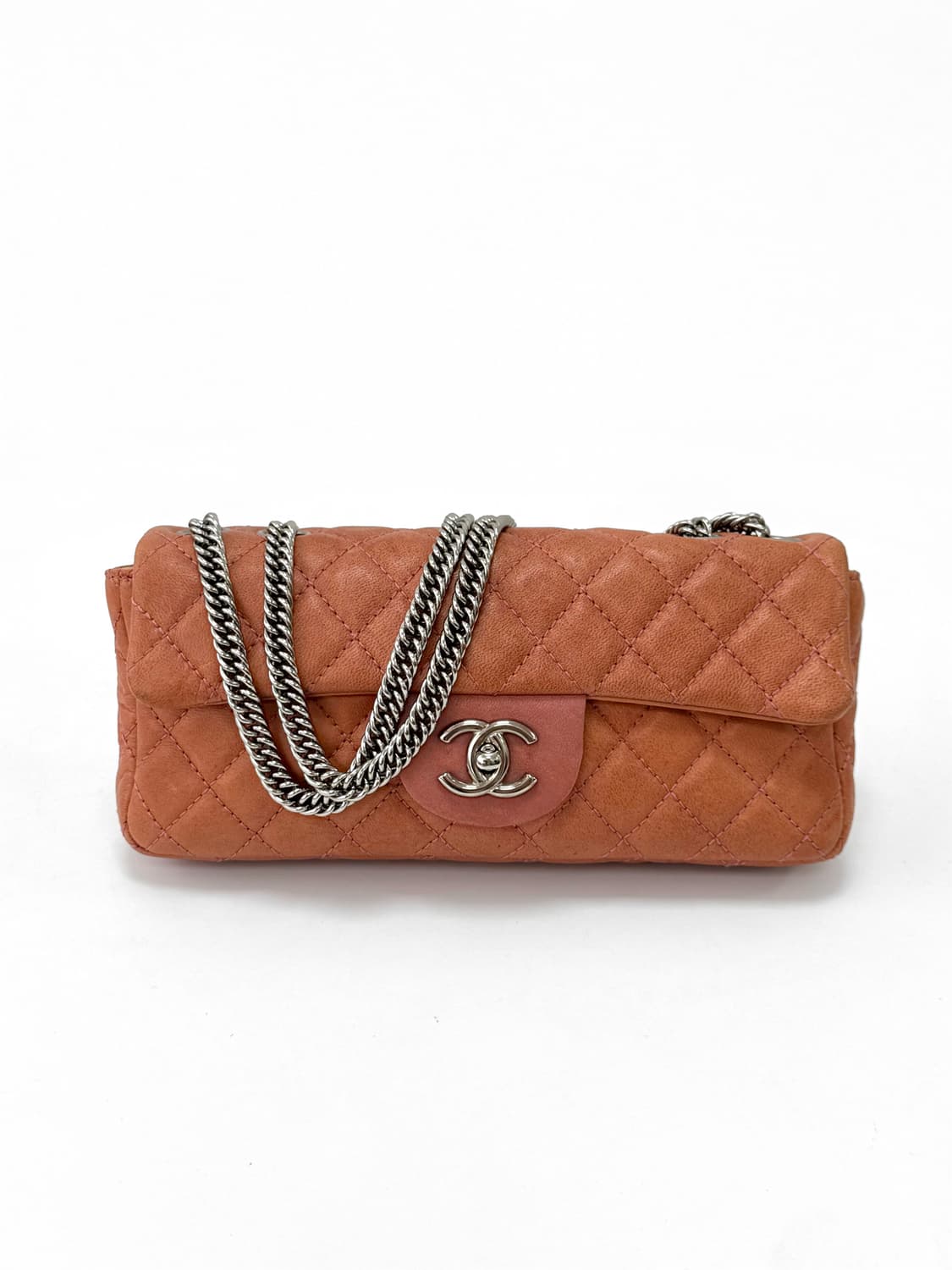 Chanel Glazed Lambskin  East West Flap 상품이미지2