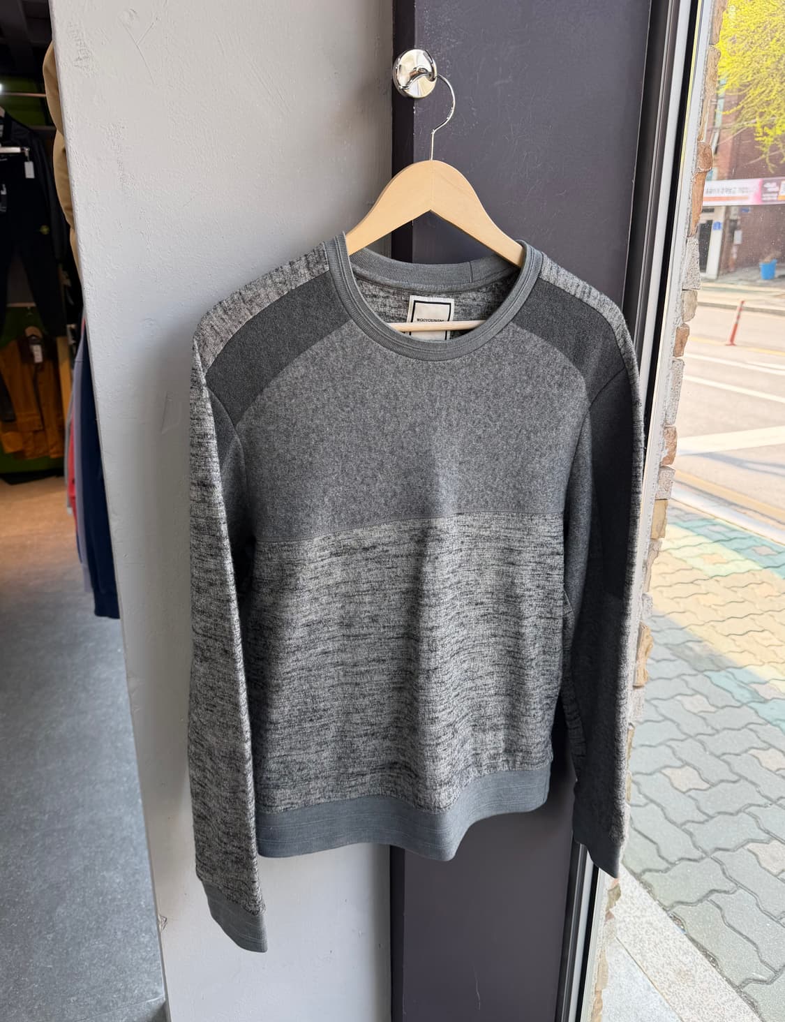 46/ 우영미 스퀘어 배색 맨투맨 상품이미지2