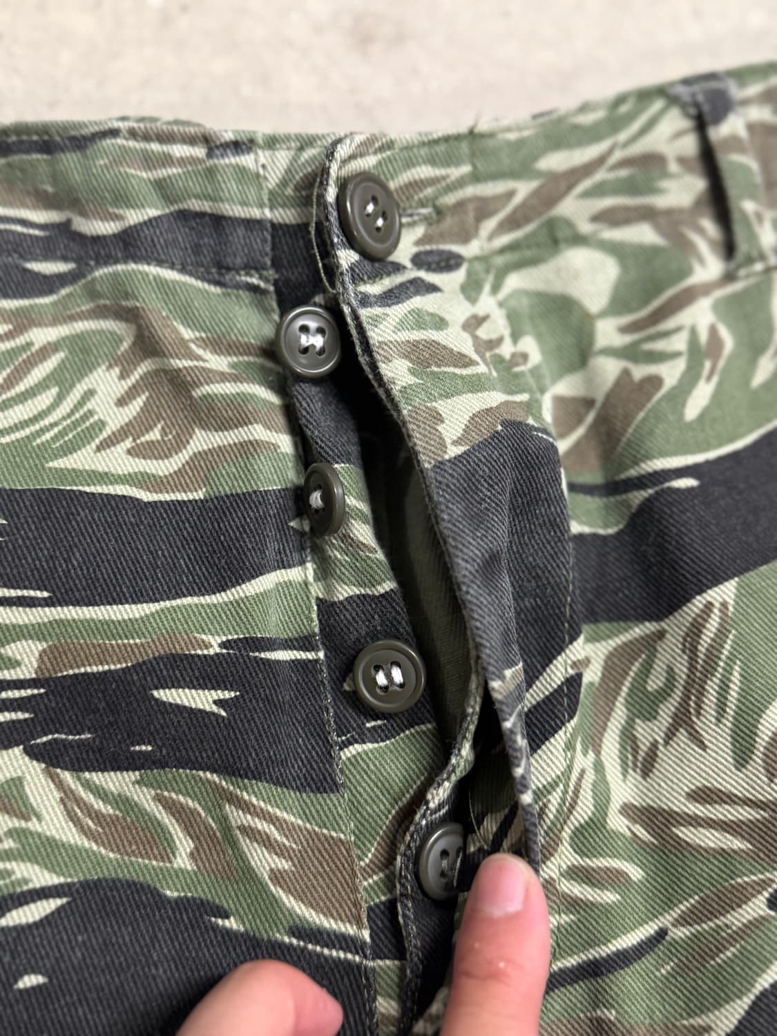 SESSLER MFG. 타이거 카모 카고 팬츠 상품이미지3