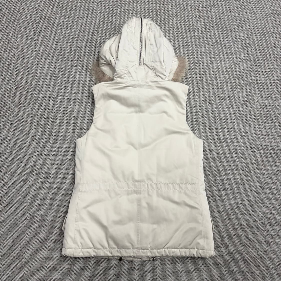 띠어리 덕다운 패딩베스트 v1586  상품이미지2
