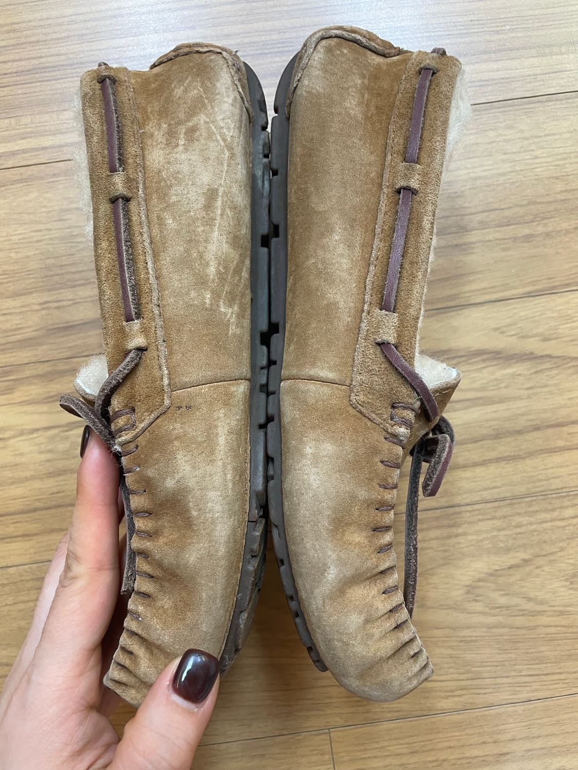 UGG 어그다코타모카신 230m 상품이미지5