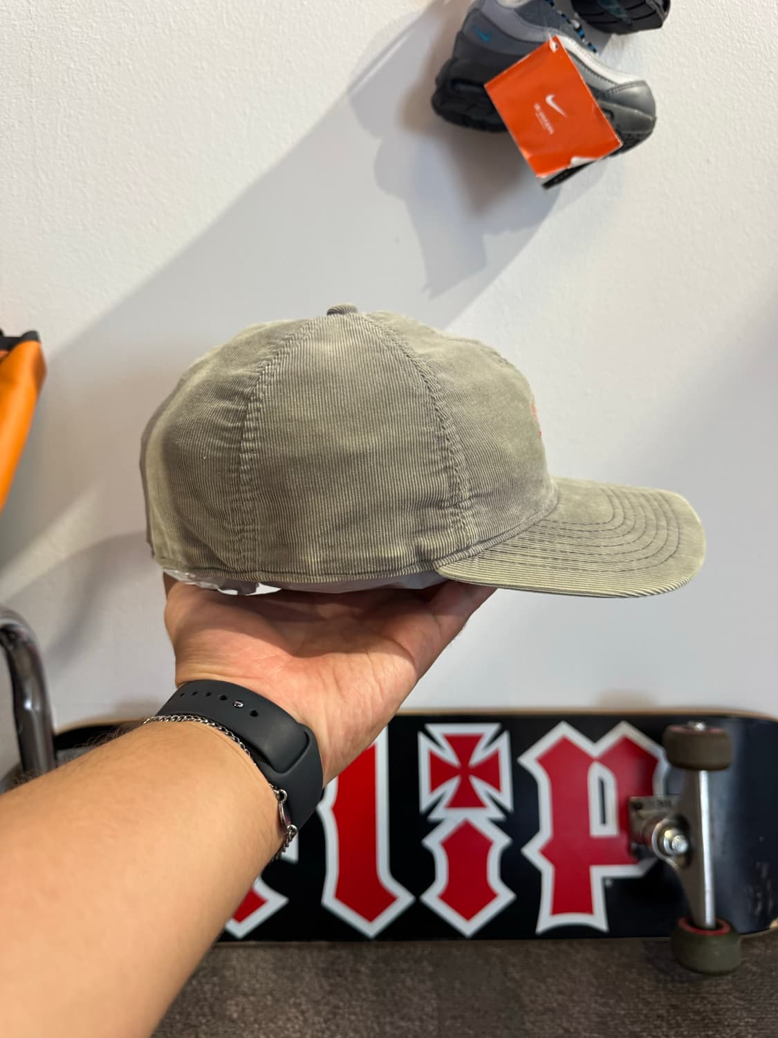 슈프림 Fitted 고듀로이 캡 상품이미지6