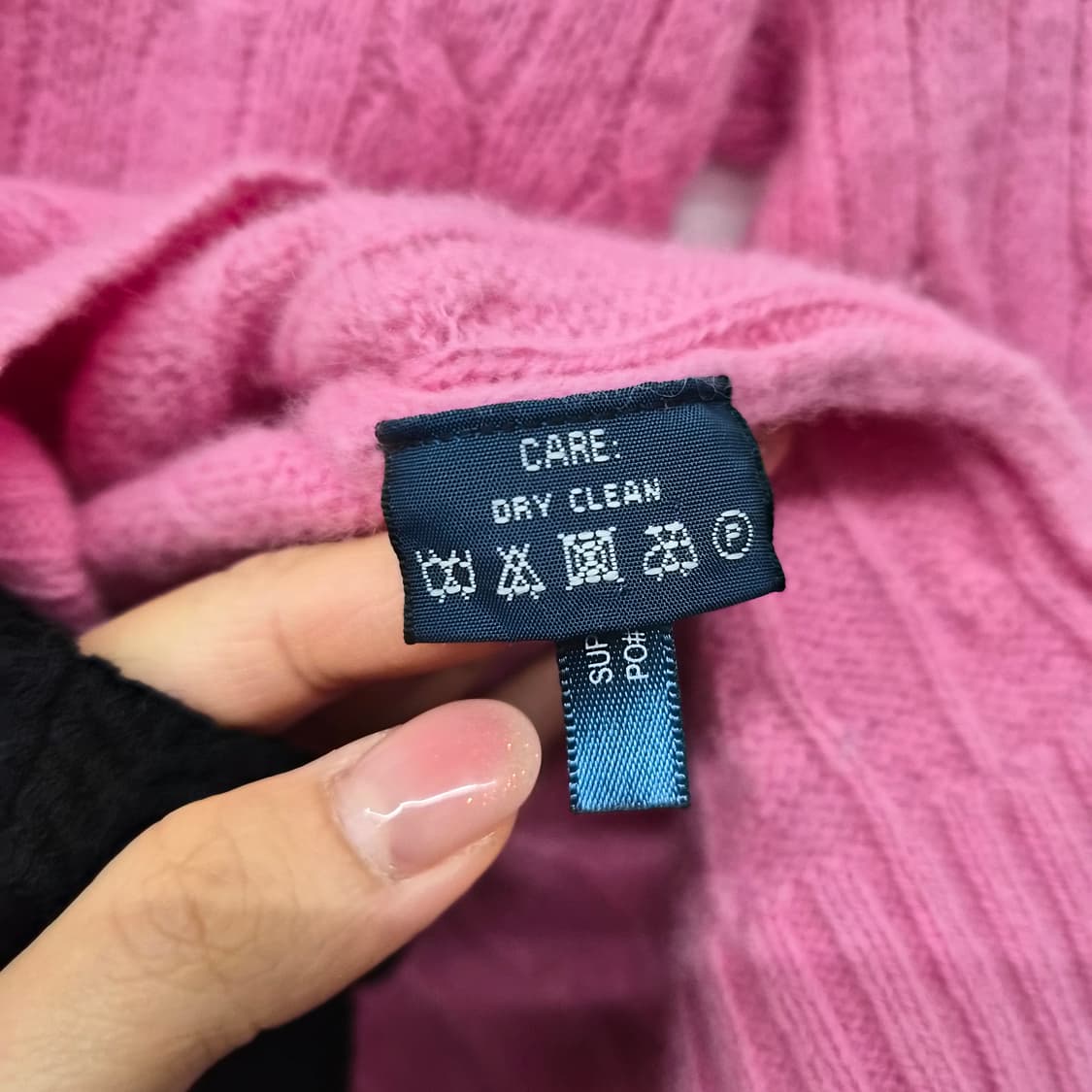 폴로 랄프로렌 핑크 케이블 V넥 니트 여성 S 상품이미지5