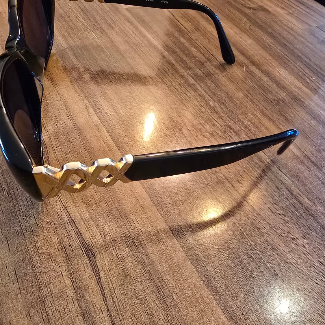 90s Yves Saint Laurent 입생로랑 선글라스 일본백화점 상품이미지3