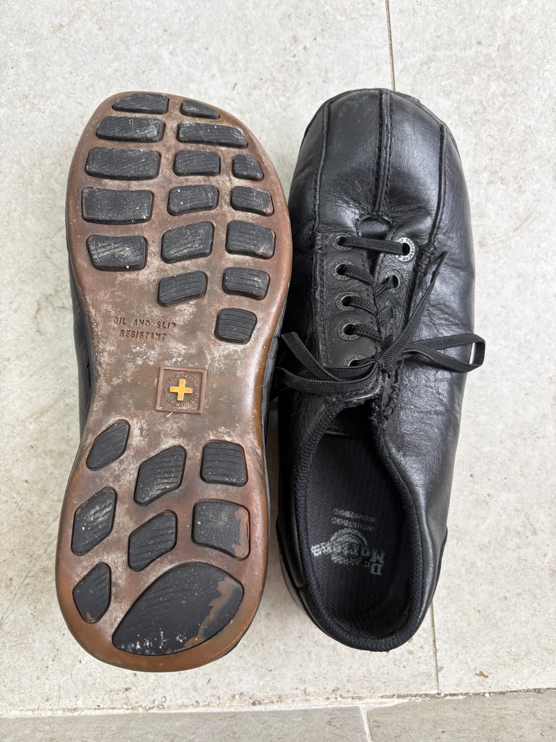 닥터마틴 스니커즈 270 상품이미지2