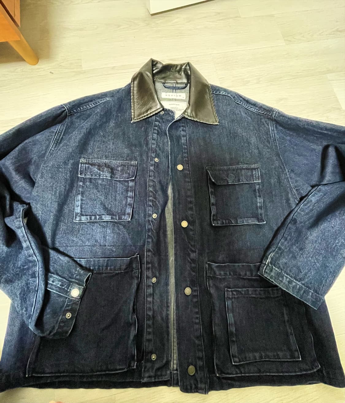 비슬로우 워시드 데님 자켓 판매합니다 상품이미지1