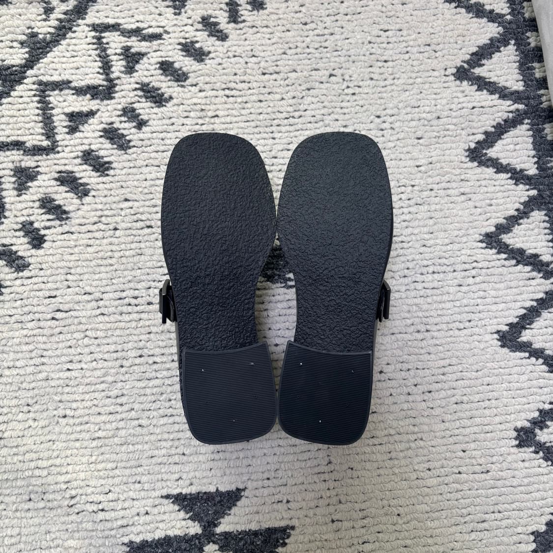 [보관품]몰핀 콤비 메리제인 로퍼 올블랙 225 상품이미지9