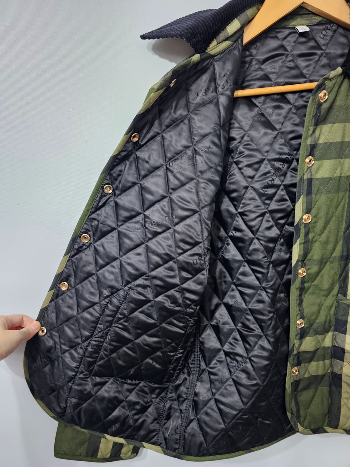 버버리 퀼팅 체크 자켓 55~66 상품이미지5