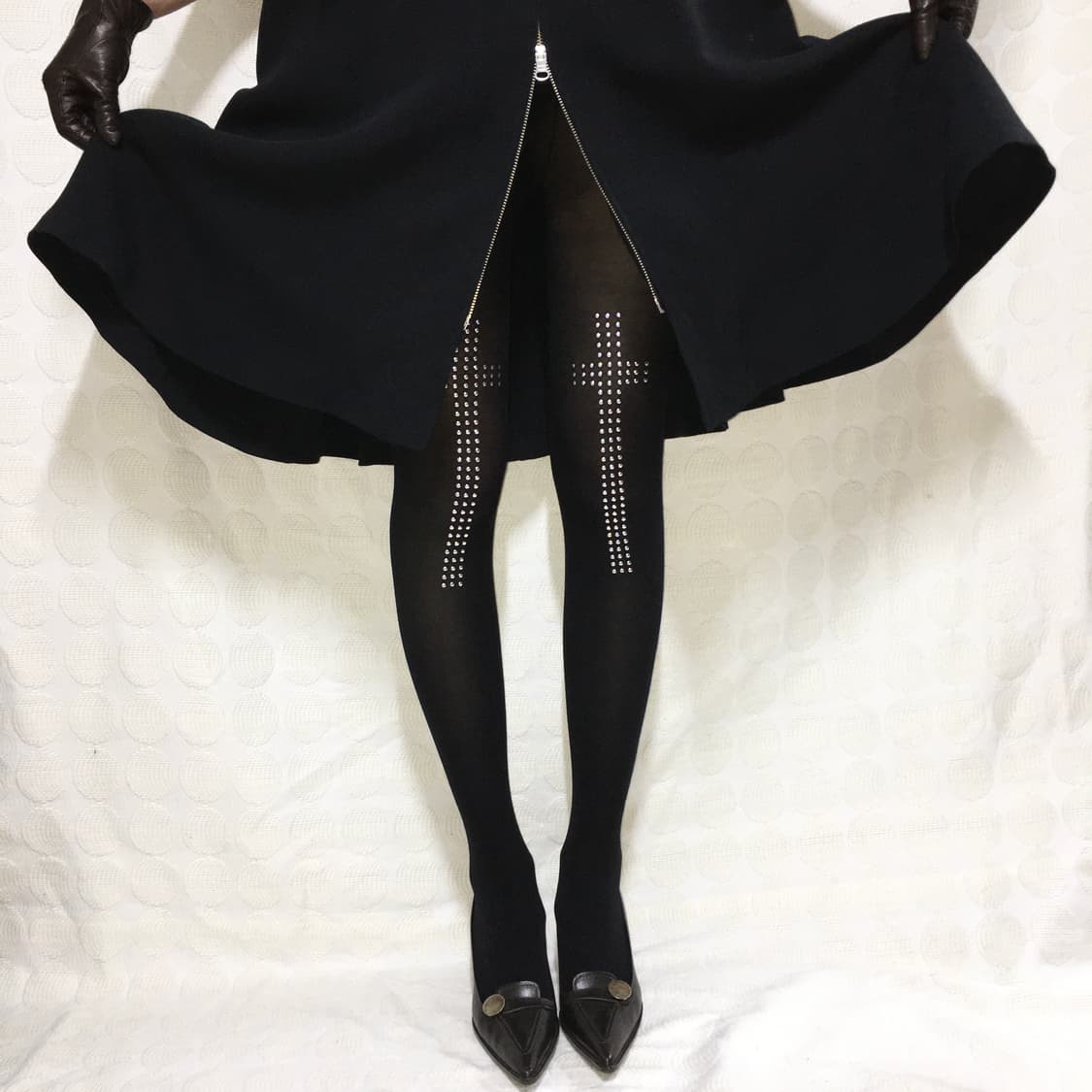 새상품 십자가 스터드 블랙 스타킹 상품이미지2