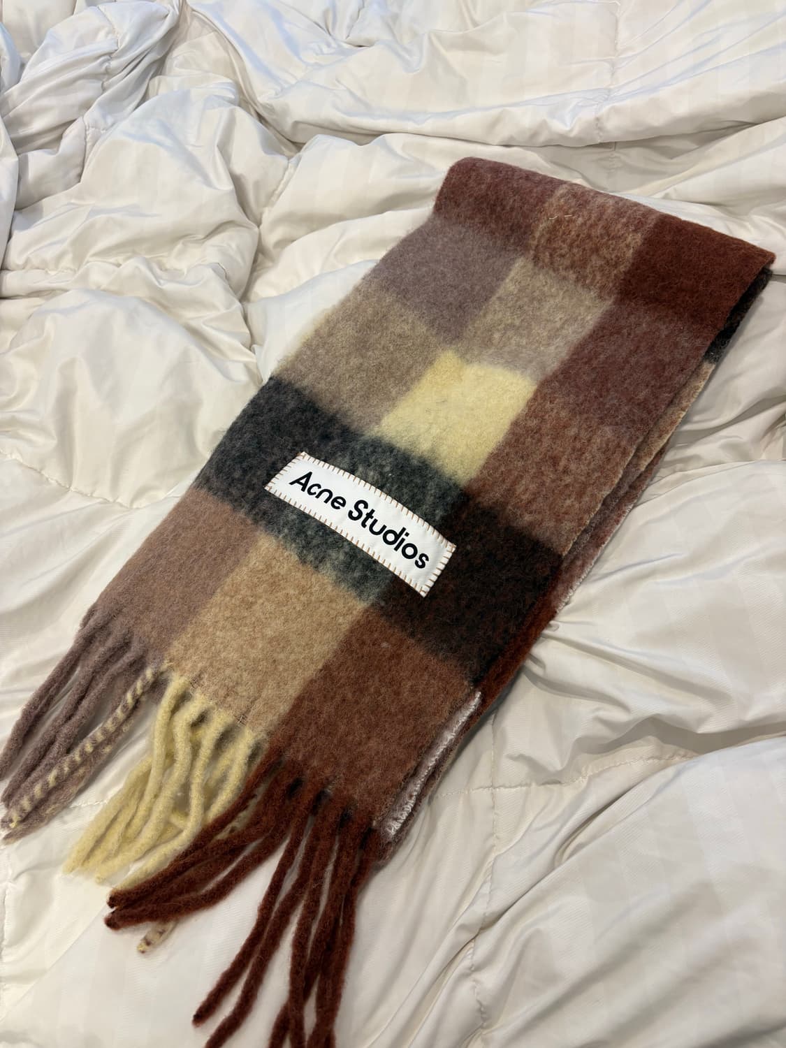 [새상품급] 아크네 스튜디오 머플러 브라운 상품이미지1