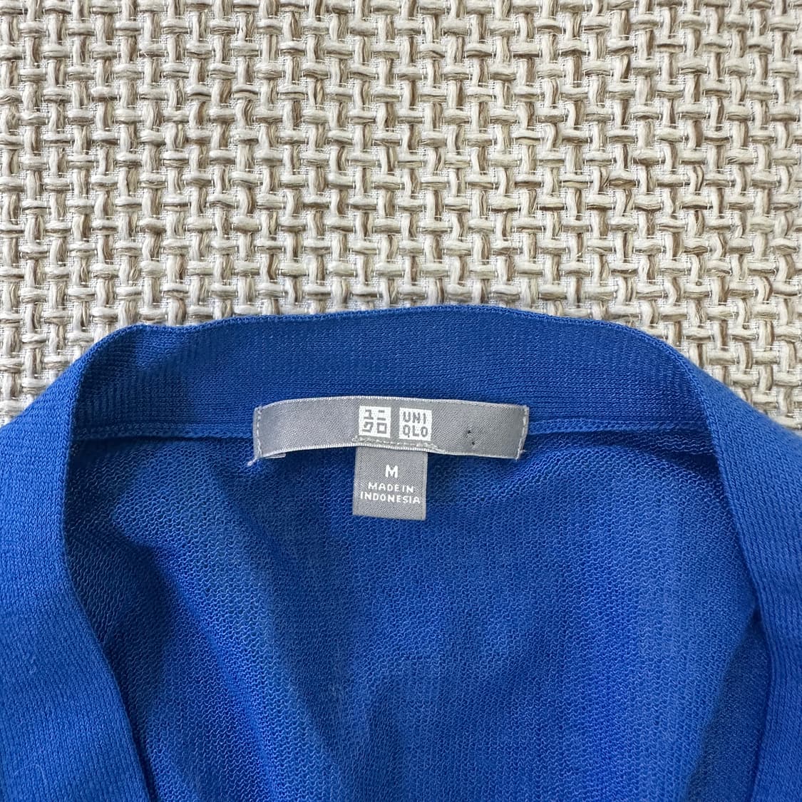 M 유니클로 파란색 브이넥 가디건 0423D 상품이미지2