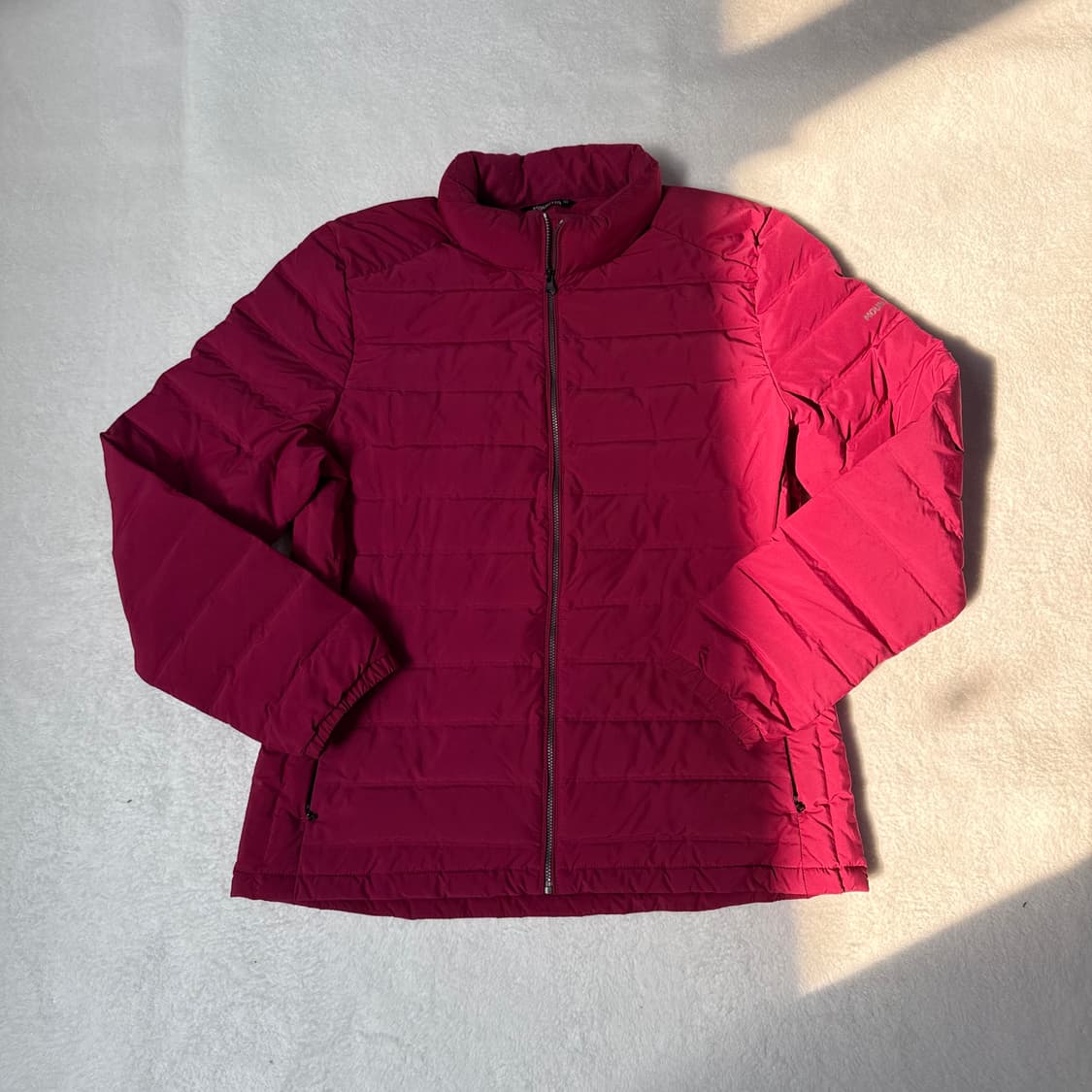 100 마운티아 구스다운 경량패딩 0310T 상품이미지1