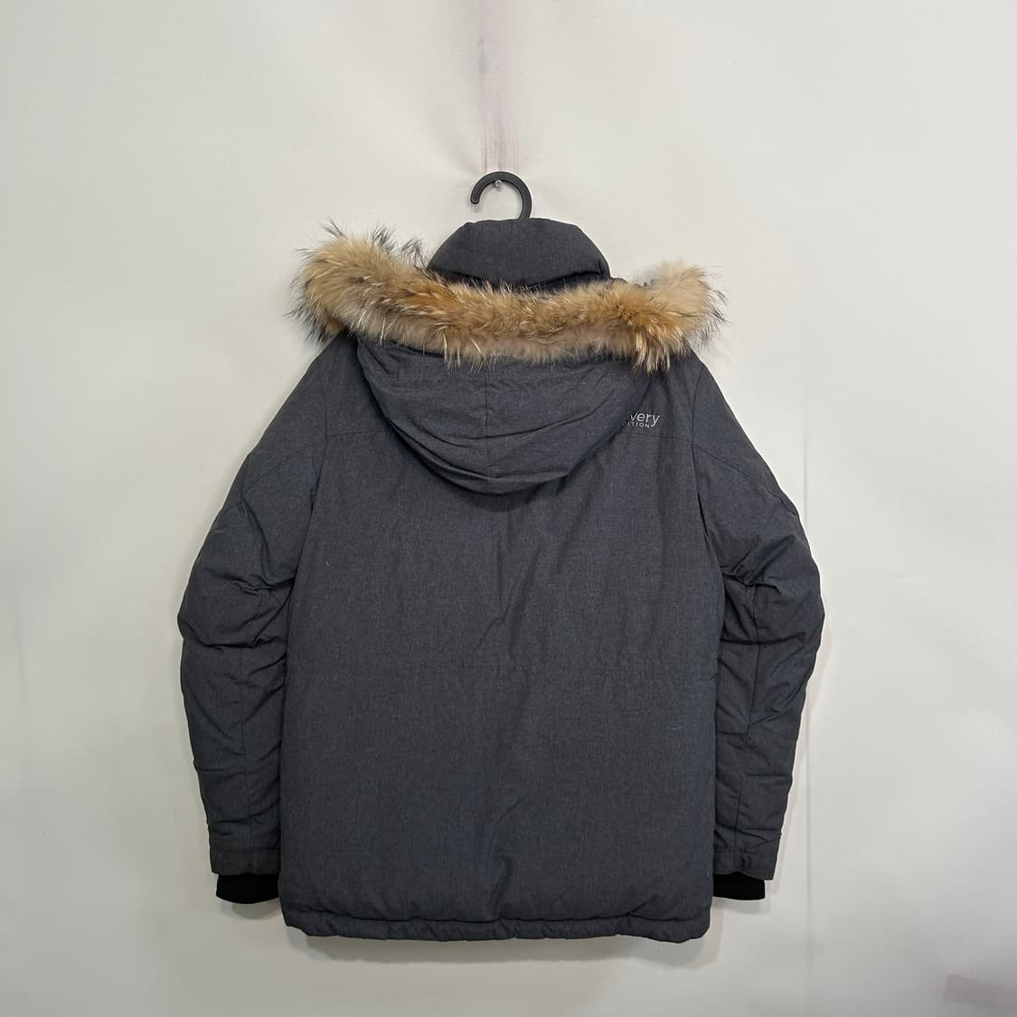 디스커버리 남성 대장급 밀포드 구스다운 패딩 95  상품이미지2