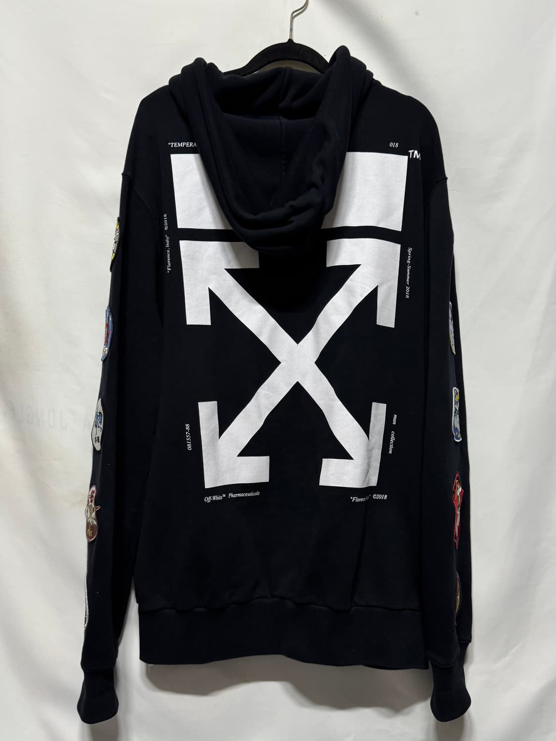 L 오프화이트 멀티패치 후드집업 상품이미지2