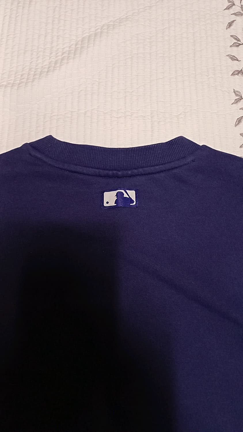 MLB 맨투맨 105 가슴58 기장69 상품이미지4